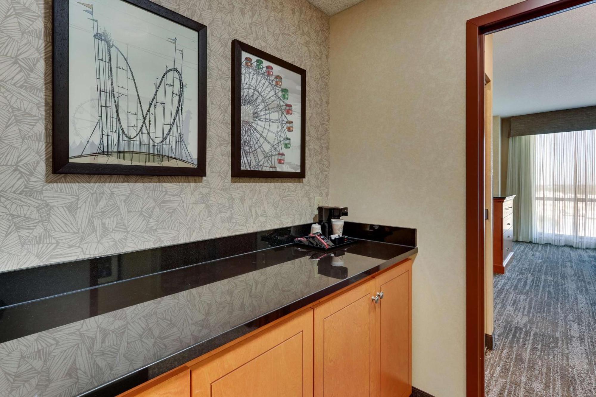 Drury & Near Universal Hotel Orlando