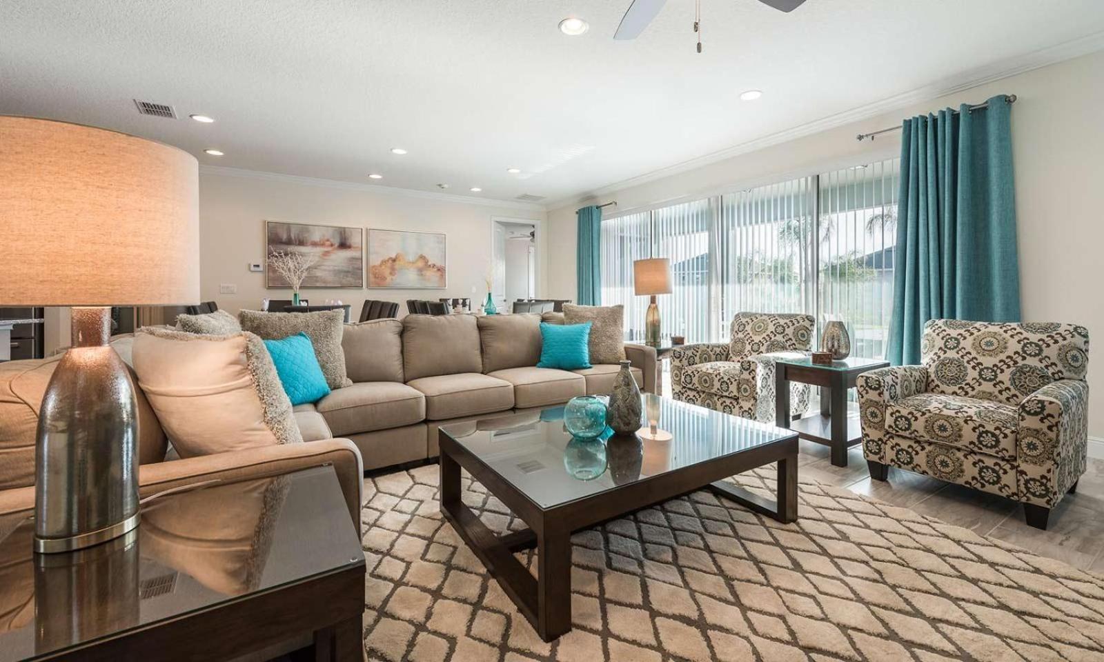 Luxurious 11 Bdrm With Tiki Themed Game At Encore