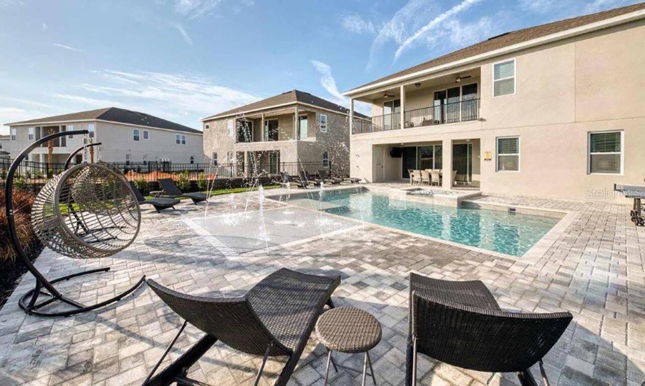 Holiday home Encore 11 Bedroom Vacation With Pool Orlando