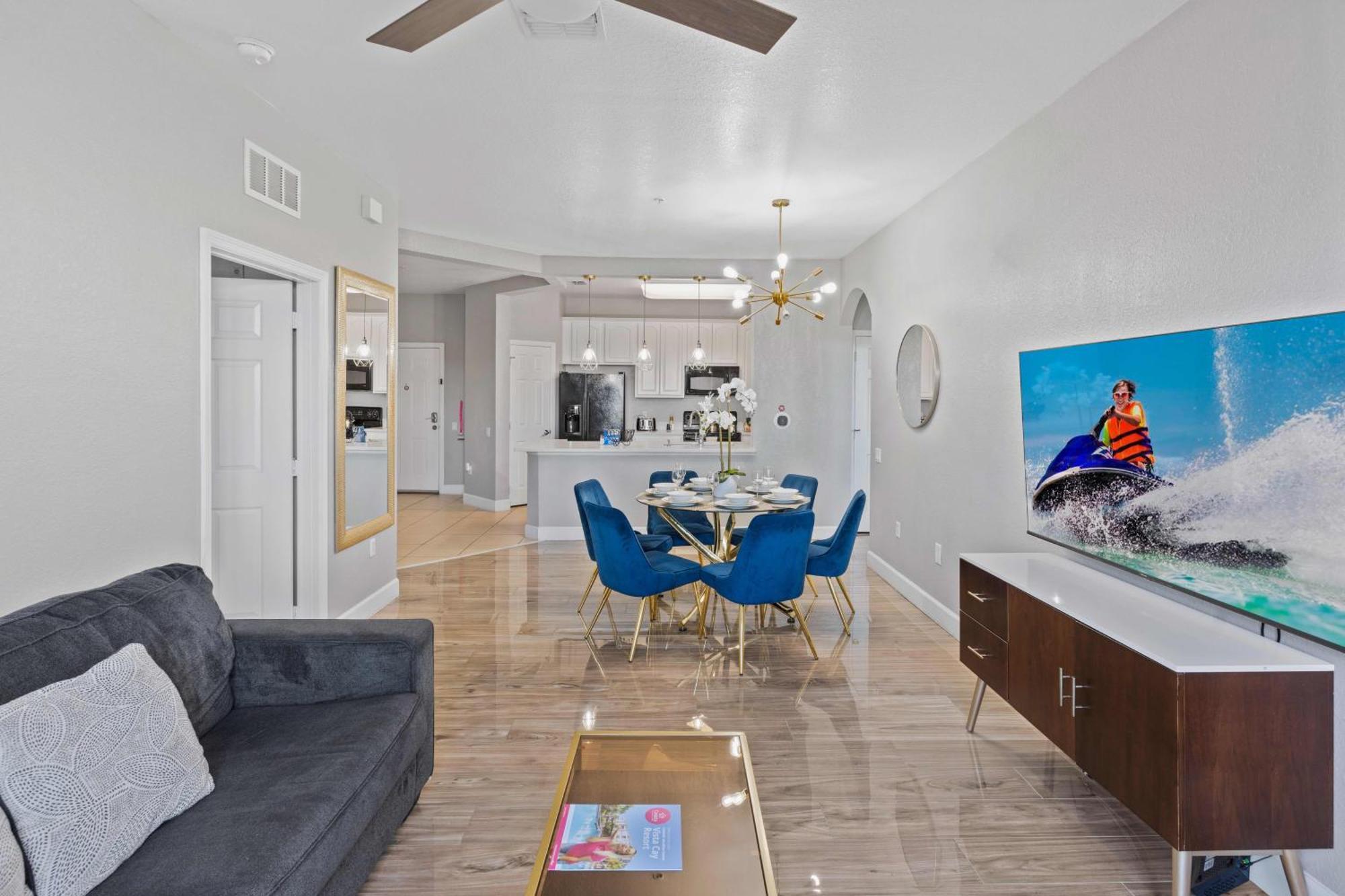 - Vista Cay 243