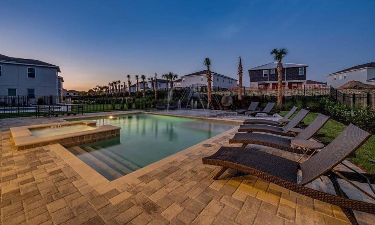 Holiday home Encore 11 Bedroom Vacation With Pool Orlando