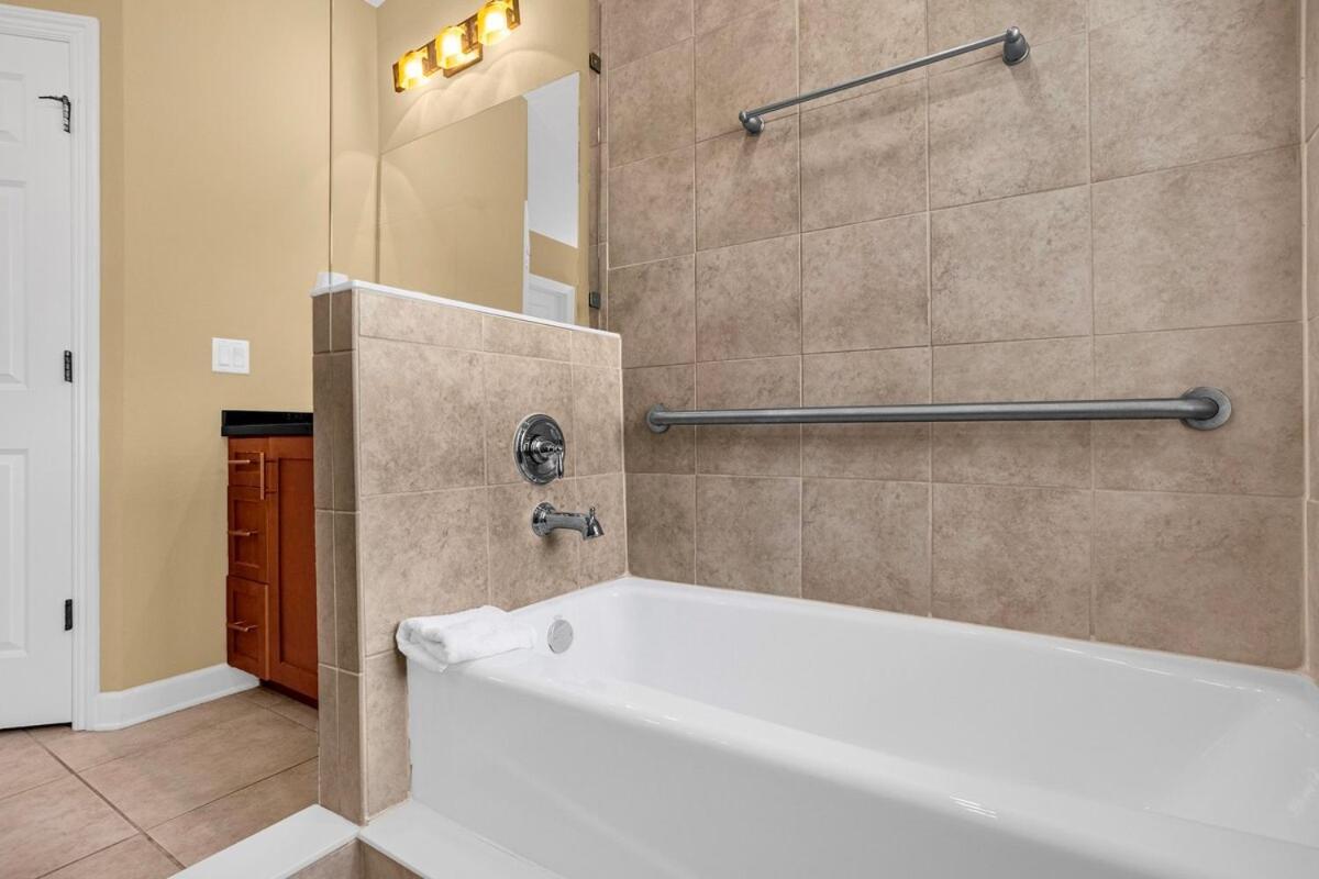 Cozy Spring Break Awaits! Townhome By Holiday home *
