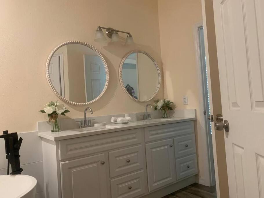 Holiday home Friendly House Orlando