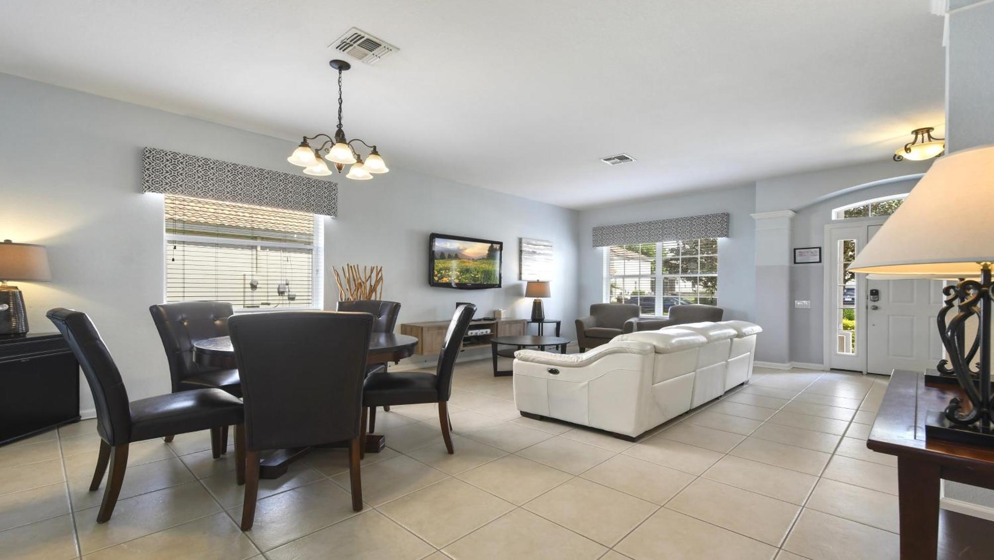 Holiday home Windsor Hills 6br Pool Private Theater Orlando