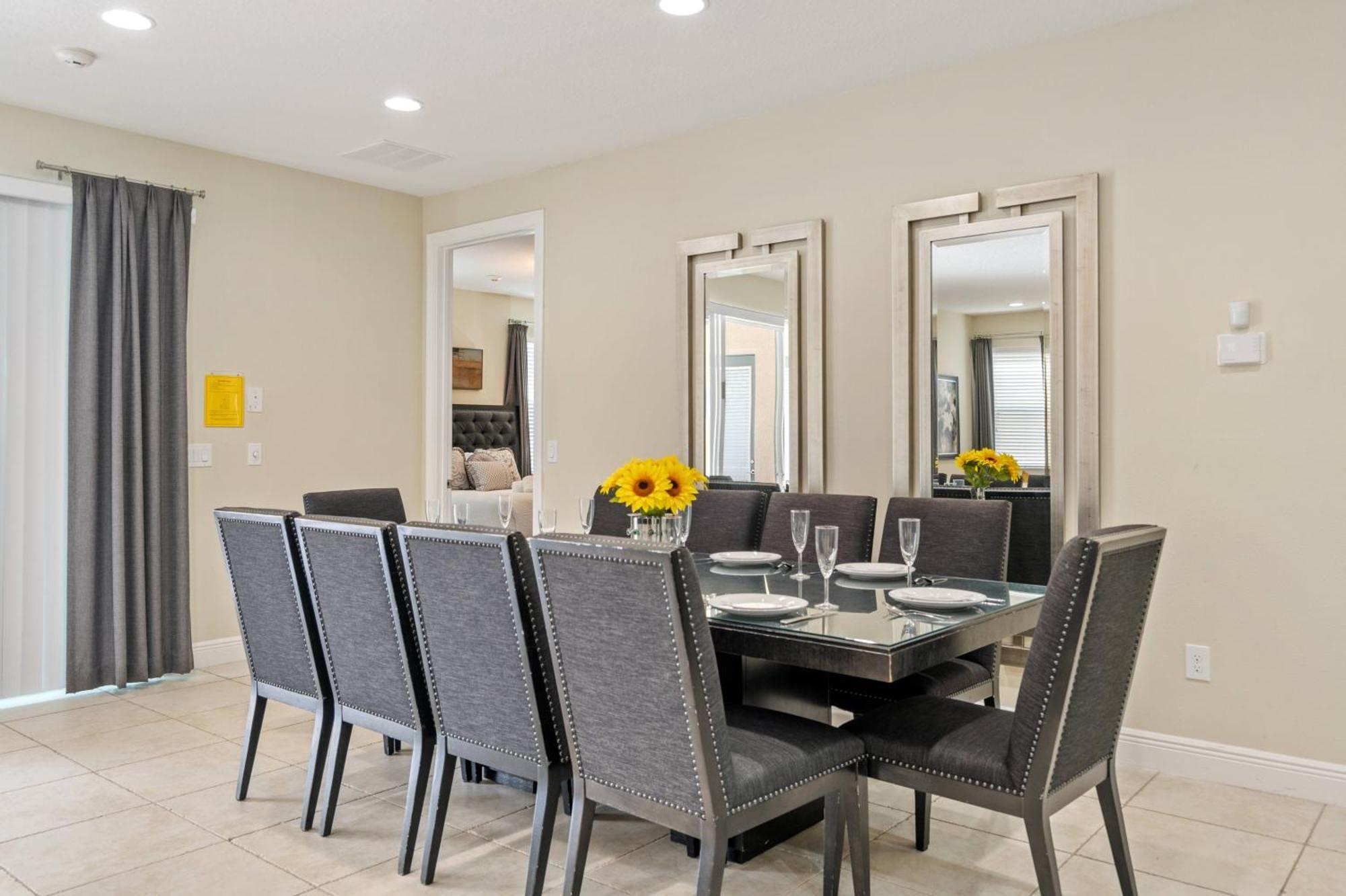 Magical Retreat At Encore, Movie Room, Close To Holiday home Orlando