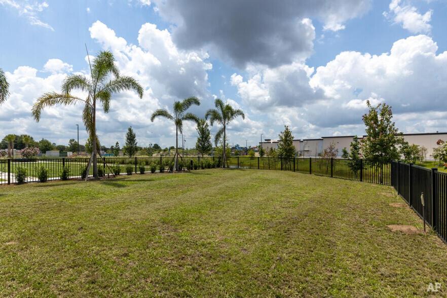 Complete Tranquil 10 Min To Parks Allows Pets, Resort-style Amenities Orlando