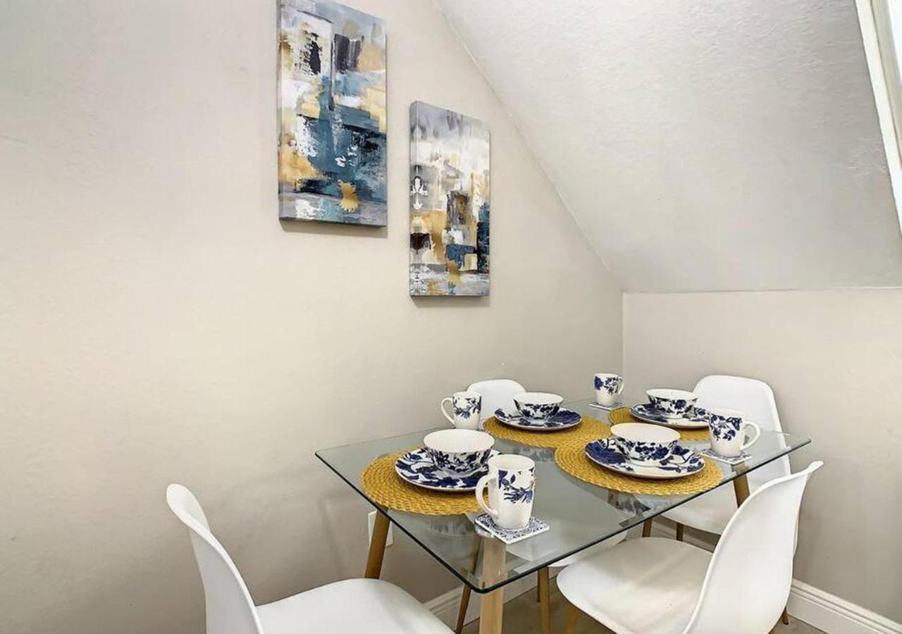 Apartment Charming Lakeview Retreat Iii