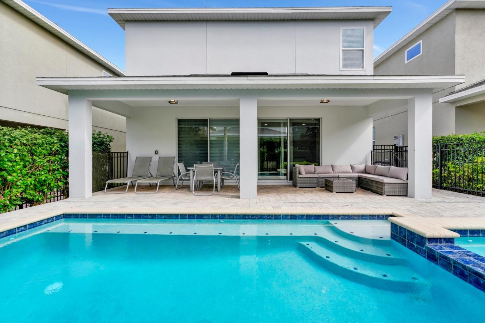 Swanky Near With Encore Water Park Access At Encore At Reunion By Rentyl - 400la Holiday home Orlando