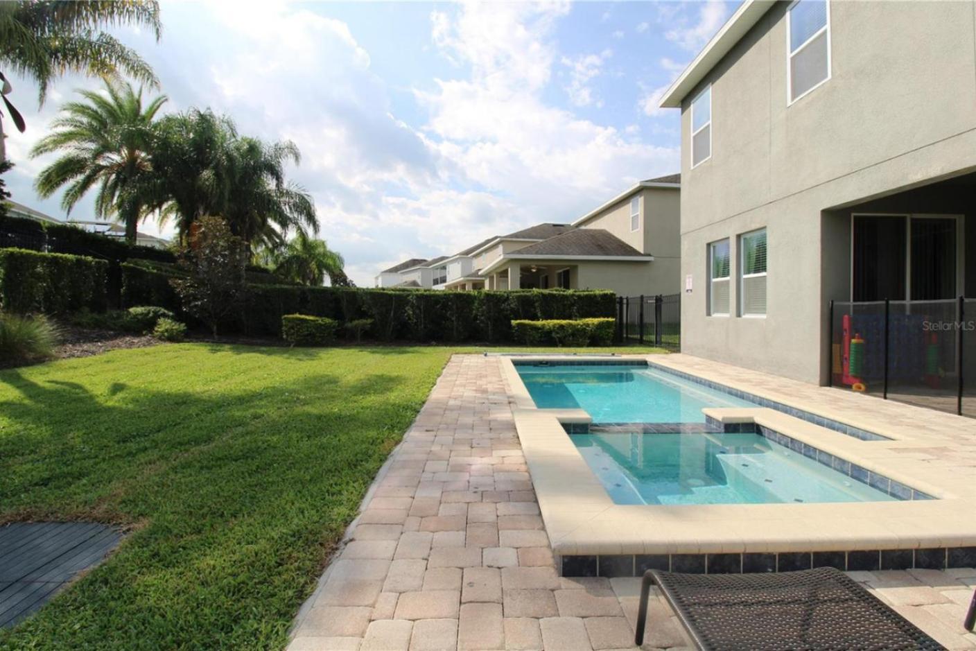 Family Themed House Close To With Private Pool And Huge Backyard Holiday home *