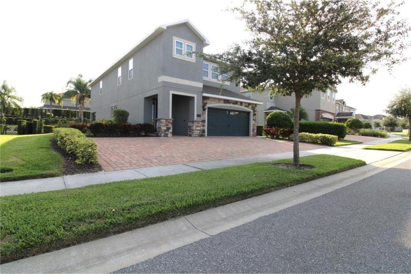Family Themed House Close To With Private Pool And Huge Backyard Holiday home