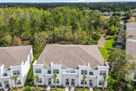 Trendy Thematic 3br Townhouse With Private Pool * Orlando