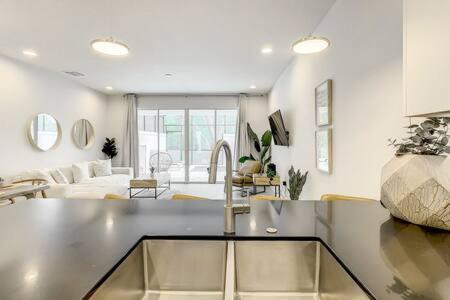 Holiday home Trendy Thematic 3br Townhouse With Private Pool *