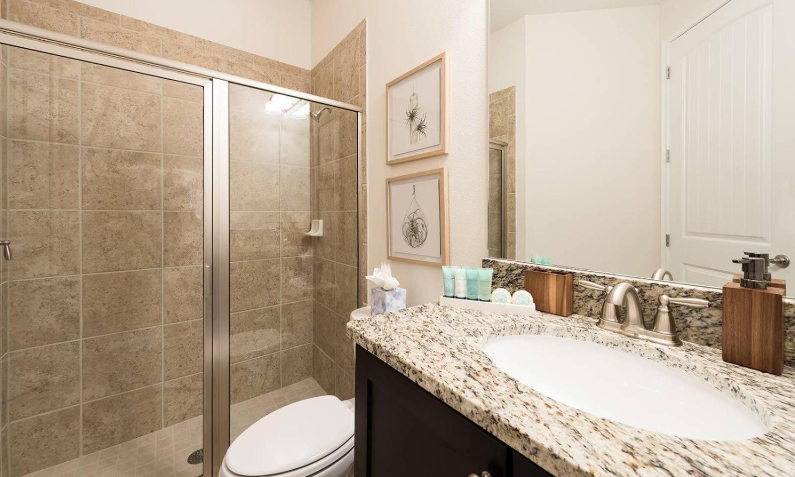Holiday home Chic 11 Bdrm With Private Pool In Encore