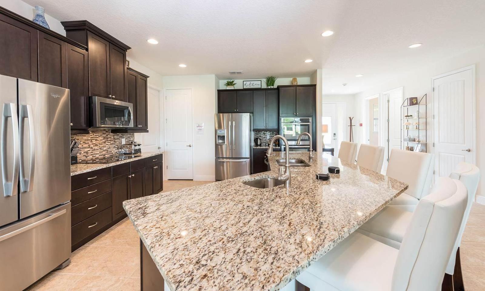 Chic 11 Bdrm With Private Pool In Encore Orlando