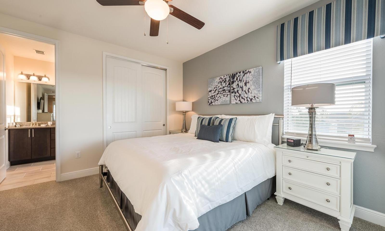 Holiday home Luxurious 11 Bdrm With Tiki Themed Game At Encore Orlando