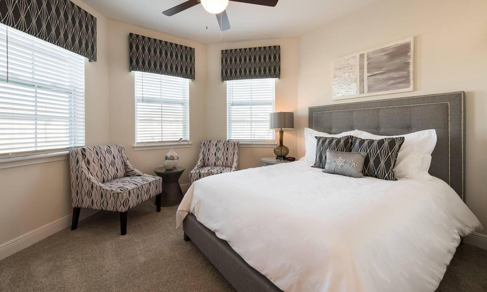 Luxurious 11 Bdrm With Tiki Themed Game At Encore Holiday home Orlando