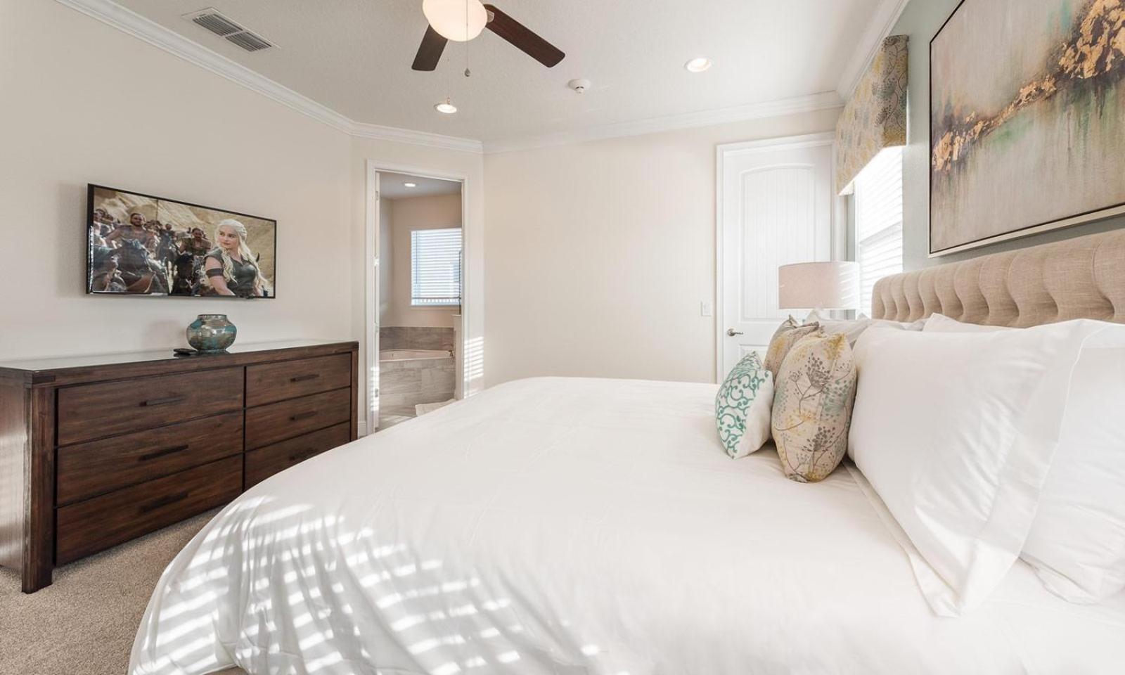 Luxurious 11 Bdrm With Tiki Themed Game At Encore Orlando