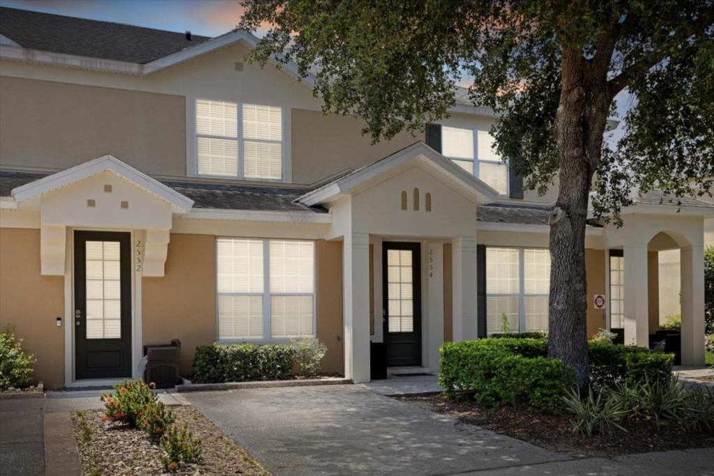Holiday home 3 Bedrooms - 3 Bathrooms - Windsor Hills 2554 Ml *