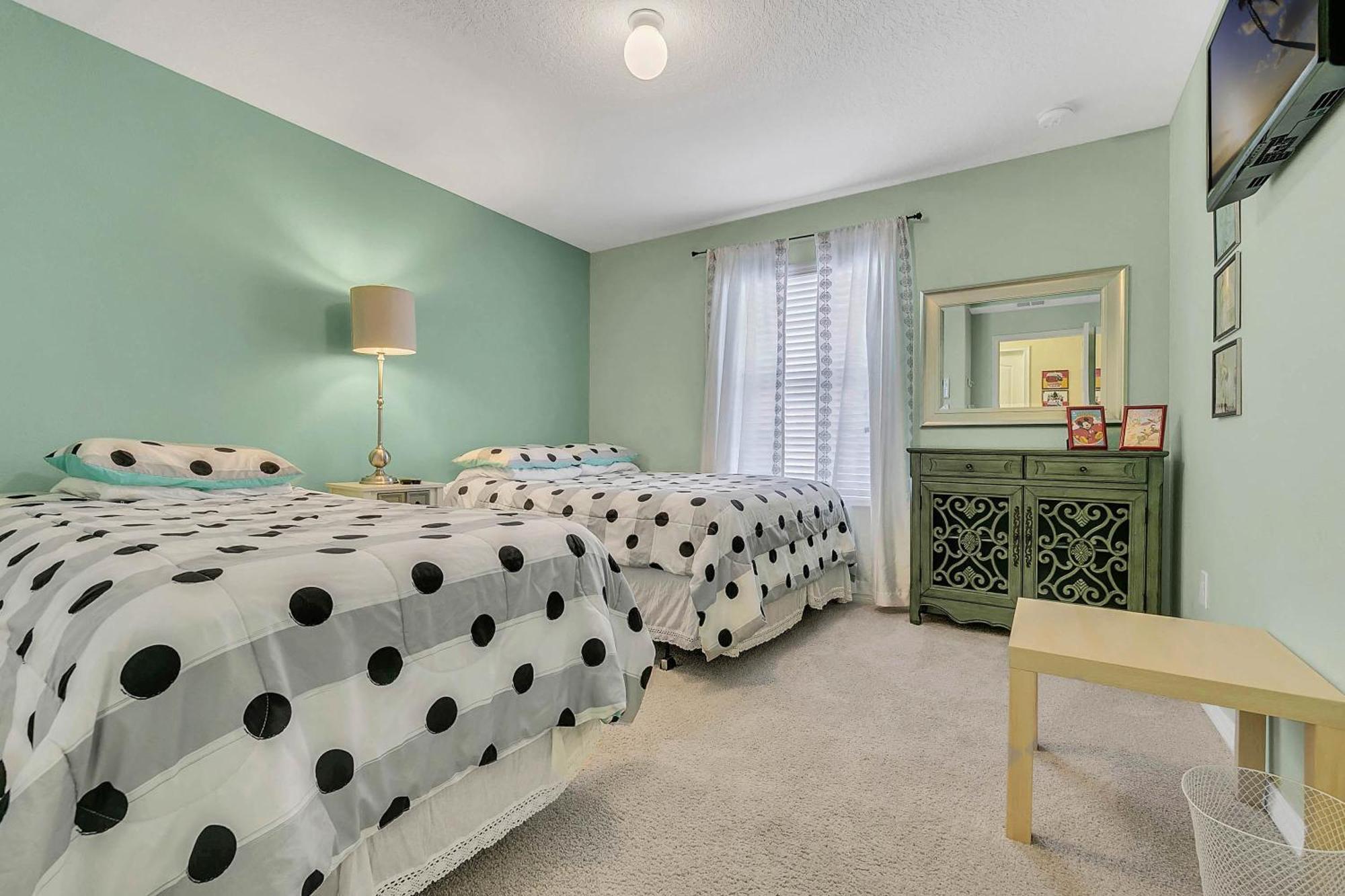 4 Bedrooms - 3 Bathrooms - Storey 4827 Ct Holiday home Orlando