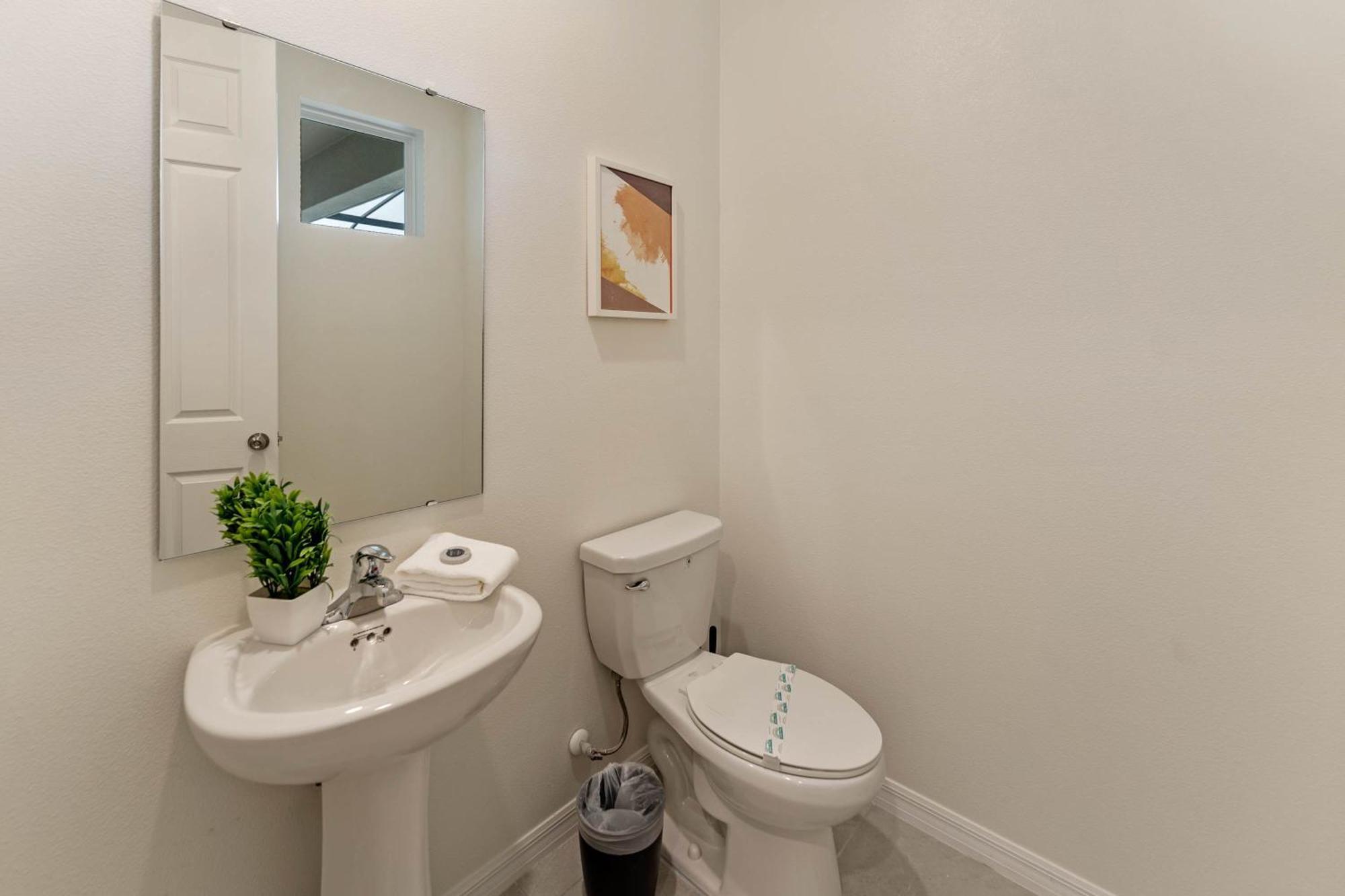 9 Bedrooms - 6,5 Bathrooms Solara 8905 Th Orlando
