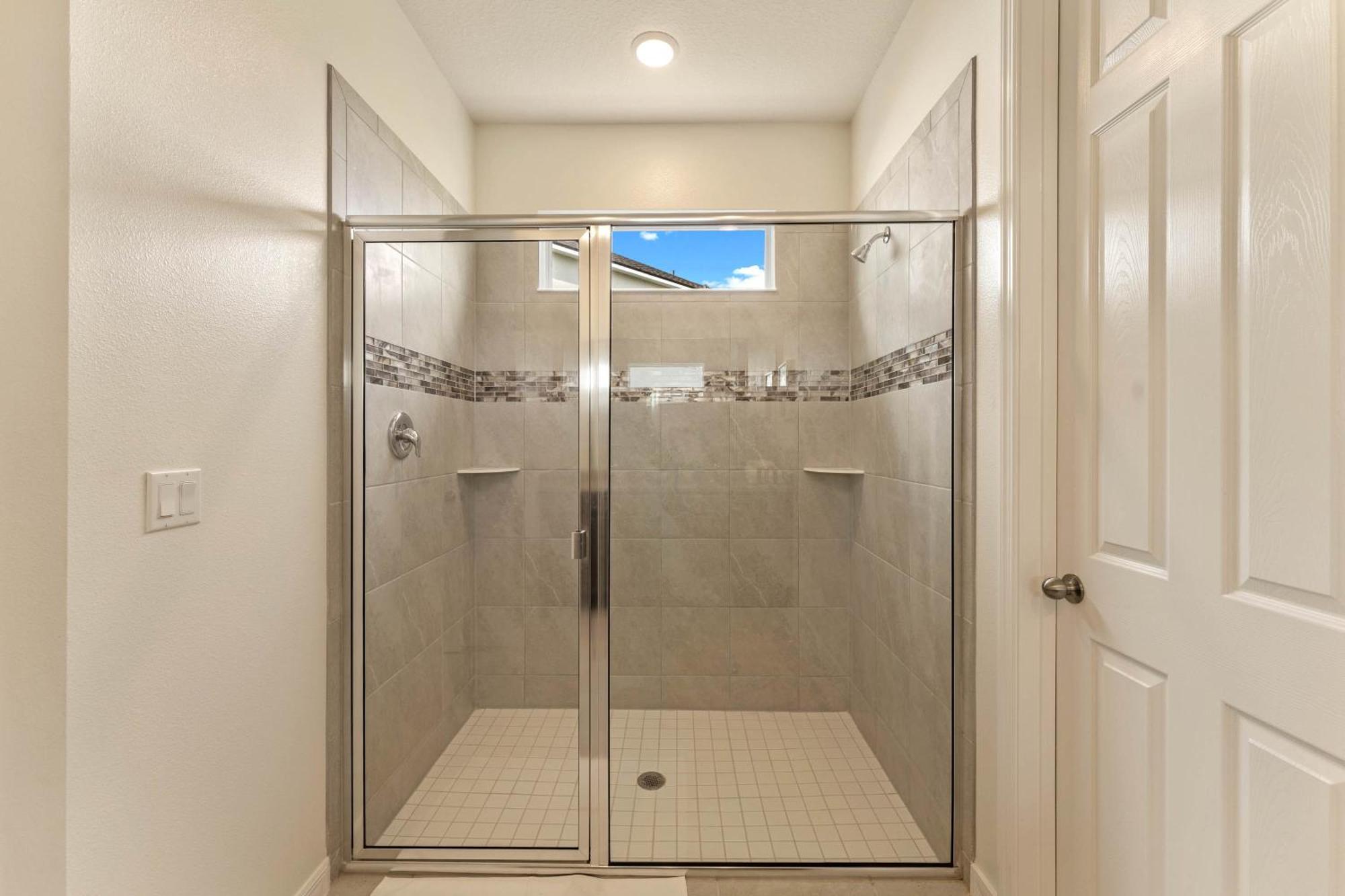 9 Bedrooms - 6,5 Bathrooms Solara 8905 Th Holiday home