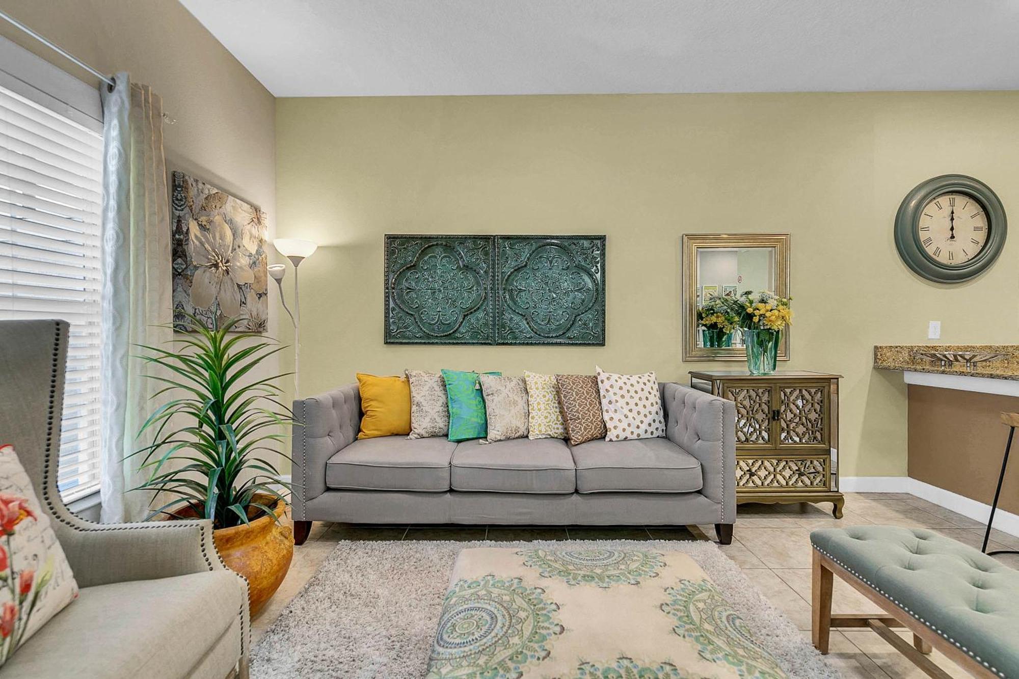 4 Bedrooms - 3 Bathrooms - Storey 4827 Ct Holiday home Orlando
