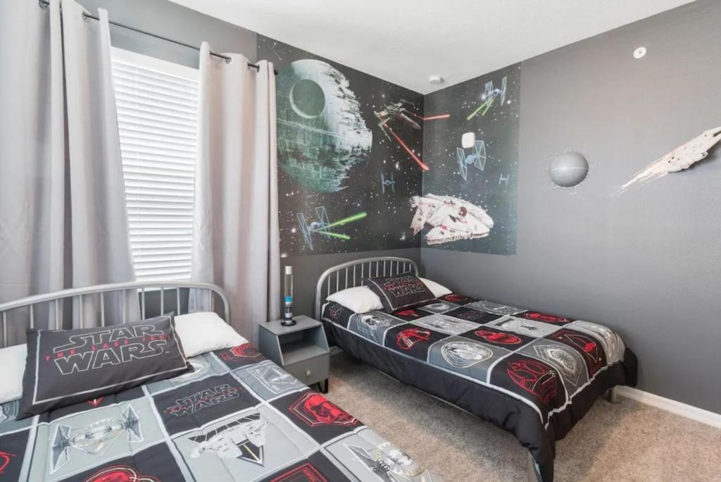 Apartment 3 Bedrooms - 2 Bathrooms - Storey 4751-308 Ct