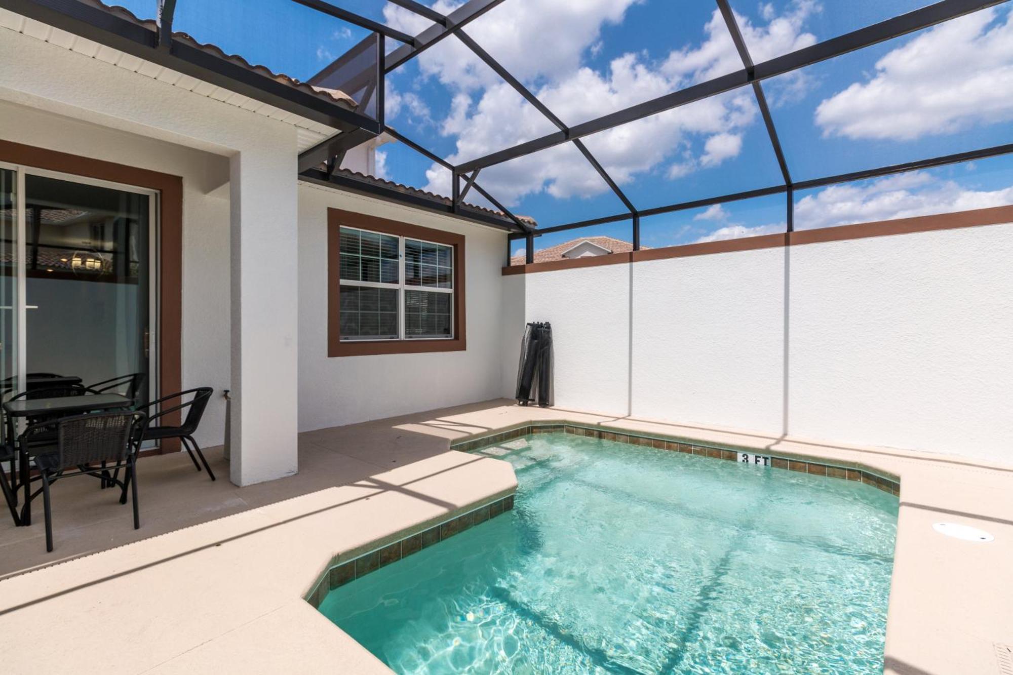 5 Bedrooms - 4 Bathrooms - Storey Lake4849 Rc Holiday home *