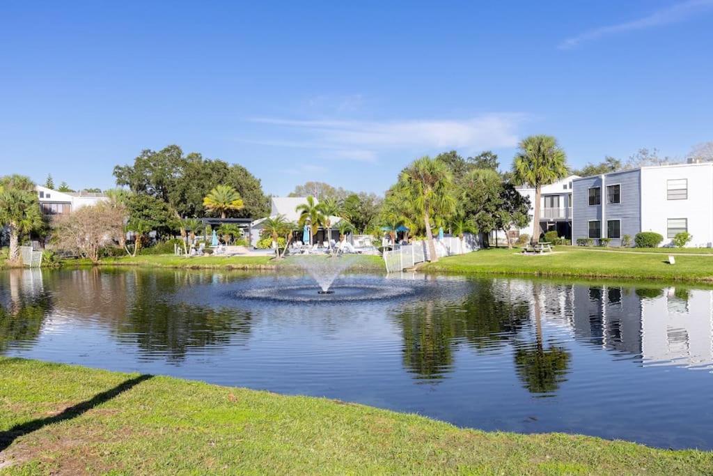 And Airport 15 Minutes From Luxury Apartment Orlando