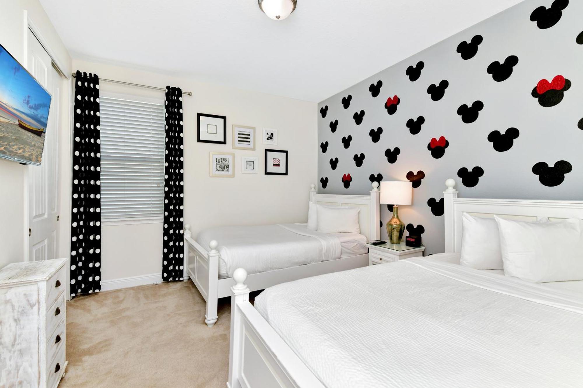 Attractive With Theme Room, Game And Private Pool With Water Park Access By Rentyl - 300p Holiday home Orlando