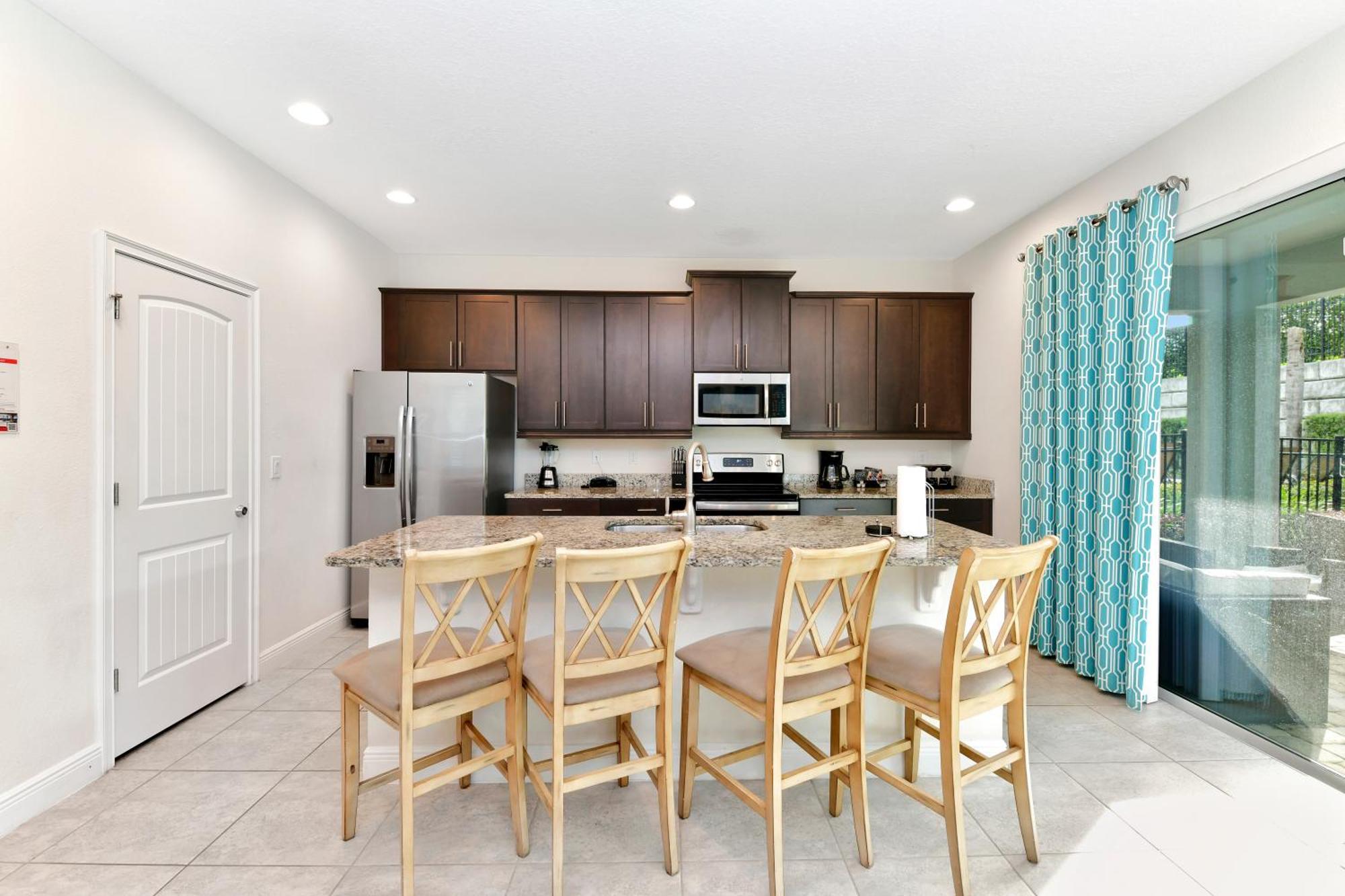 Attractive With Theme Room, Game And Private Pool With Water Park Access By Rentyl - 300p