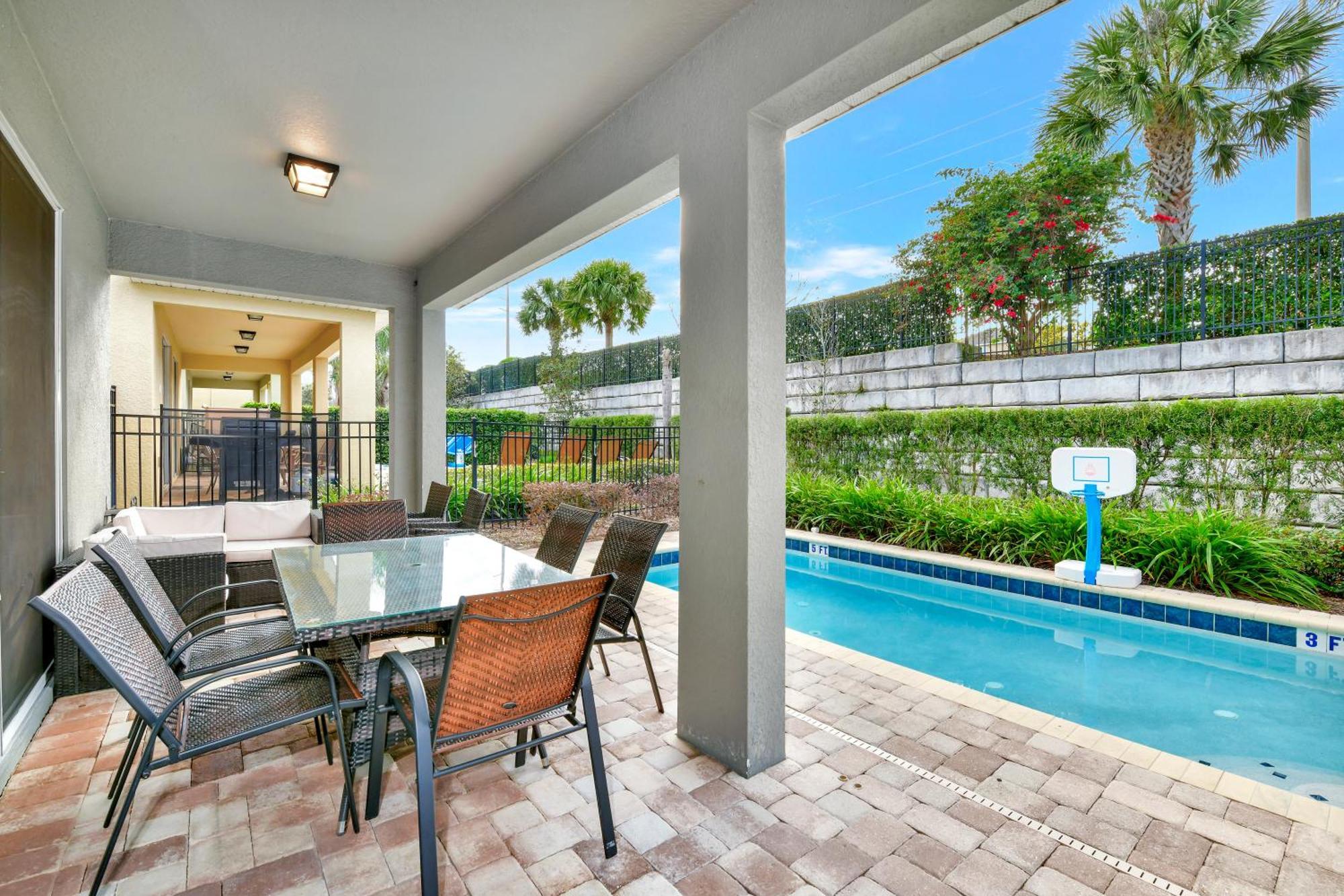 Holiday home Attractive With Theme Room, Game And Private Pool With Water Park Access By Rentyl - 300p *