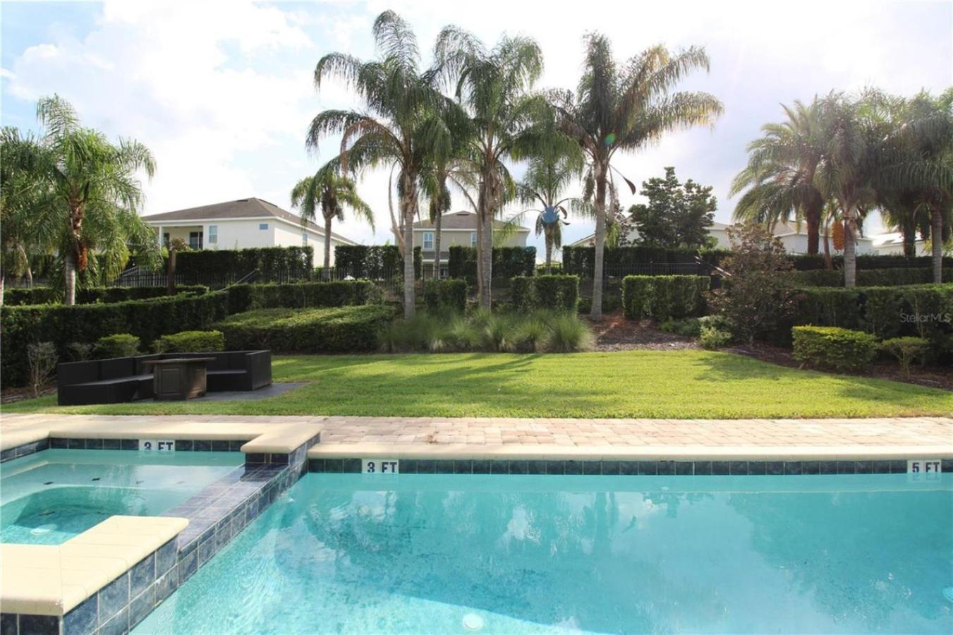 Holiday home Family Themed House Close To With Private Pool And Huge Backyard *