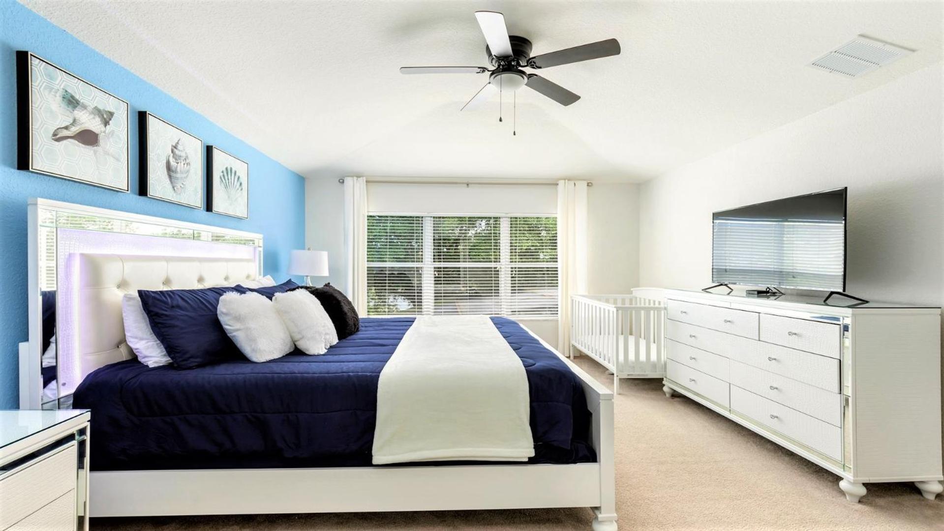 With Lakeview Close To W Pool Orlando