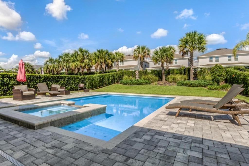 8 Bedroom- 6,5 Bathroom Encore 7683 Fd Holiday home *