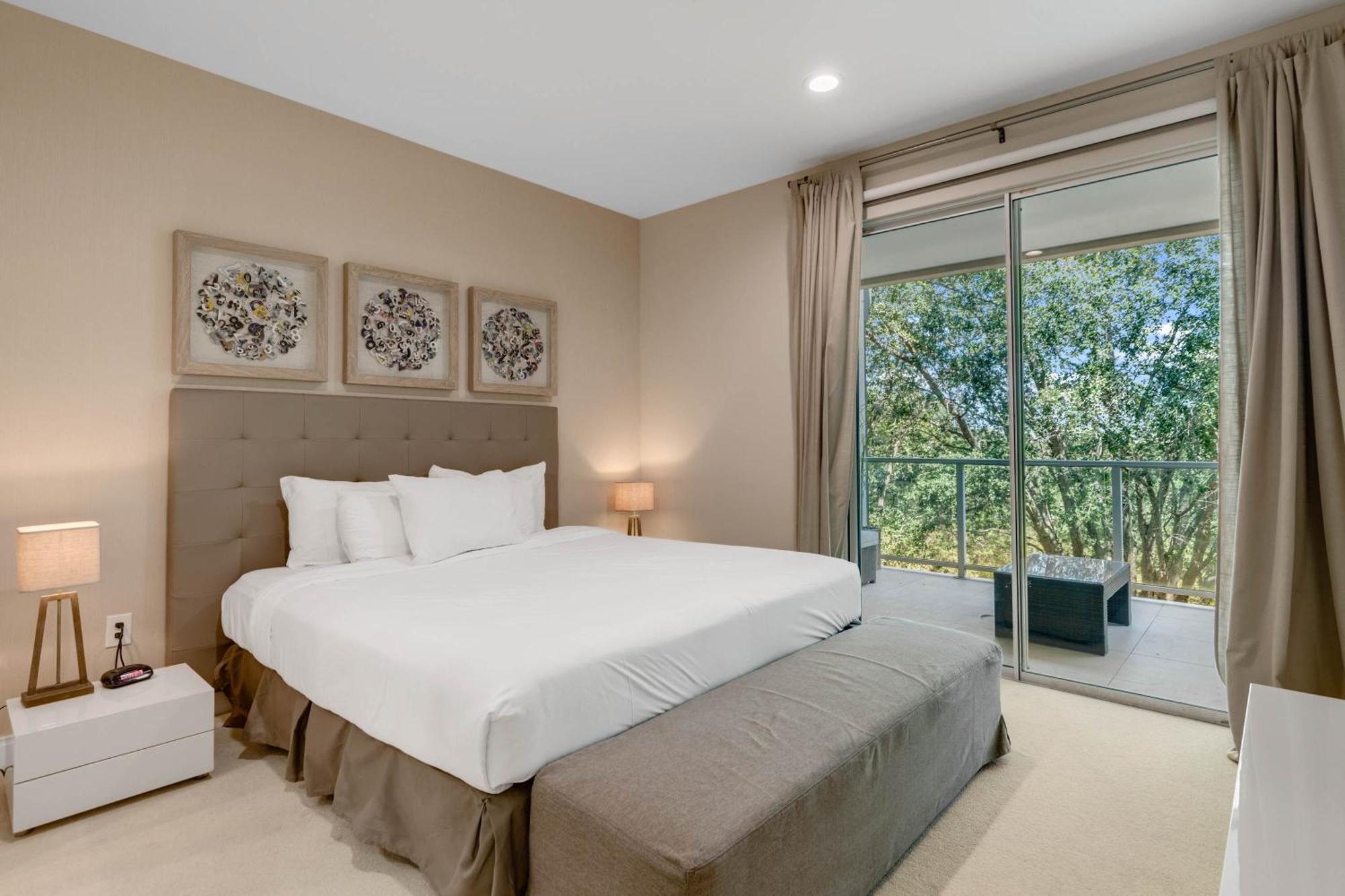 3 Bedroom- 3,5 Bathroom Magic Village 7669 Rd Holiday home Orlando