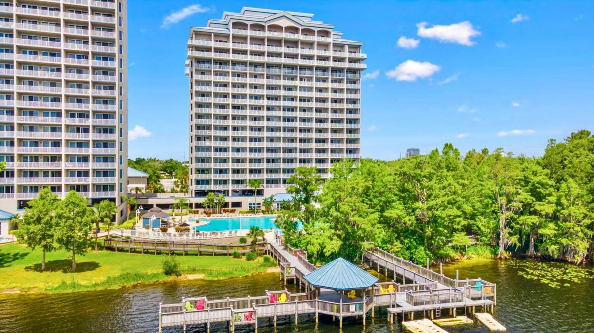 Apartment Balcony King - & Pool View Orlando
