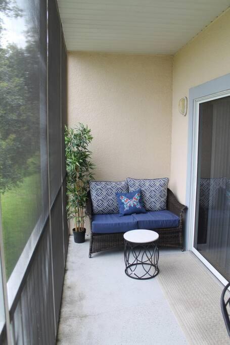 Affordable 3 Miles From And Golf! Apartment Orlando