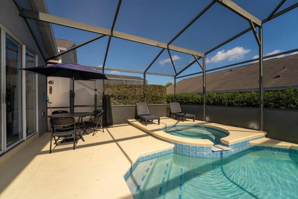 Poolside Oasis