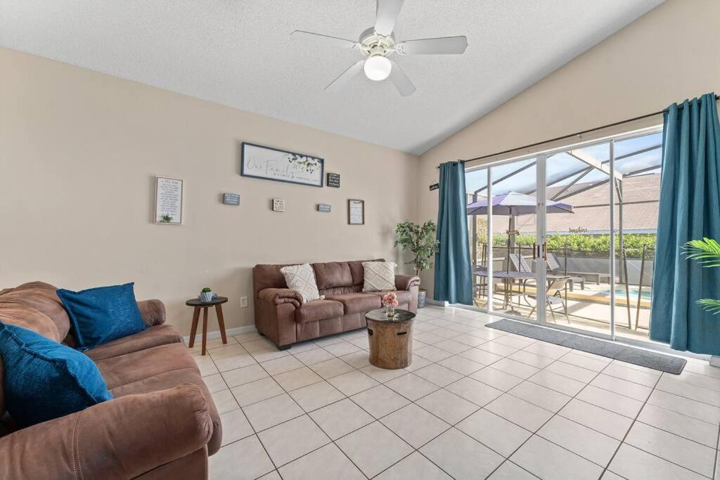 Poolside Oasis Villa Orlando