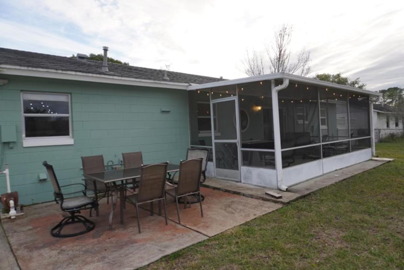 House Of Blues-3 Bedrooms+gameroom