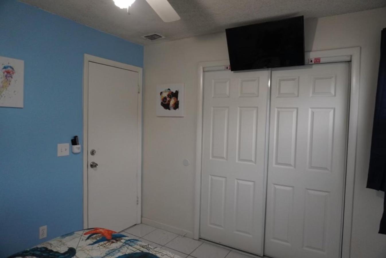 House Of Blues-3 Bedrooms+gameroom
