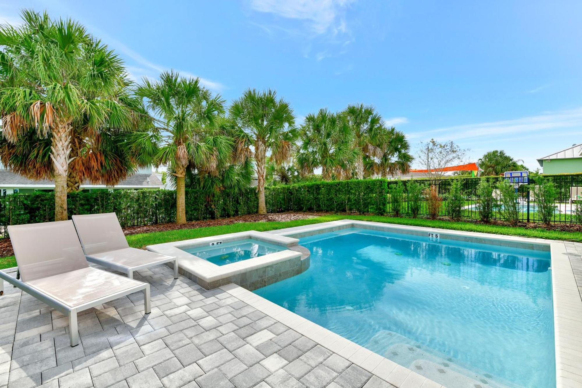 Holiday home Swanky Six Bedroom With Private Pool Near At Encore By Rentyl - 7394mr *