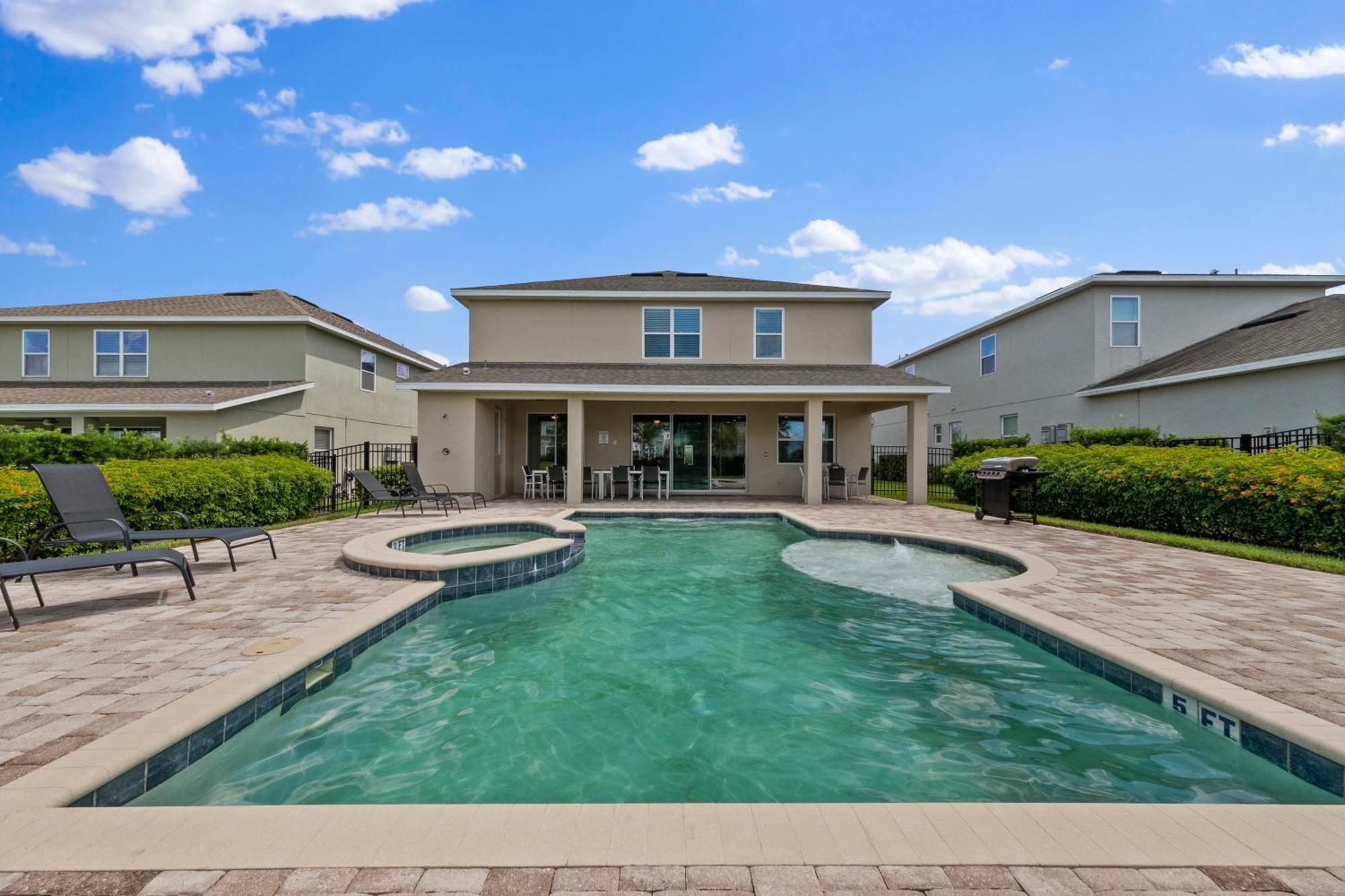 Unique With Media Room, Theme And Private Pool Near With Access By Rentyl - 7716f *