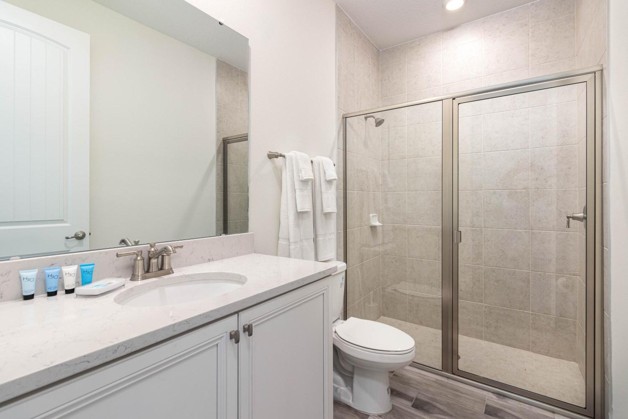 8 Minutes To Disney! Spacious Family In Margaritaville In Kissimmee! Holiday home Orlando