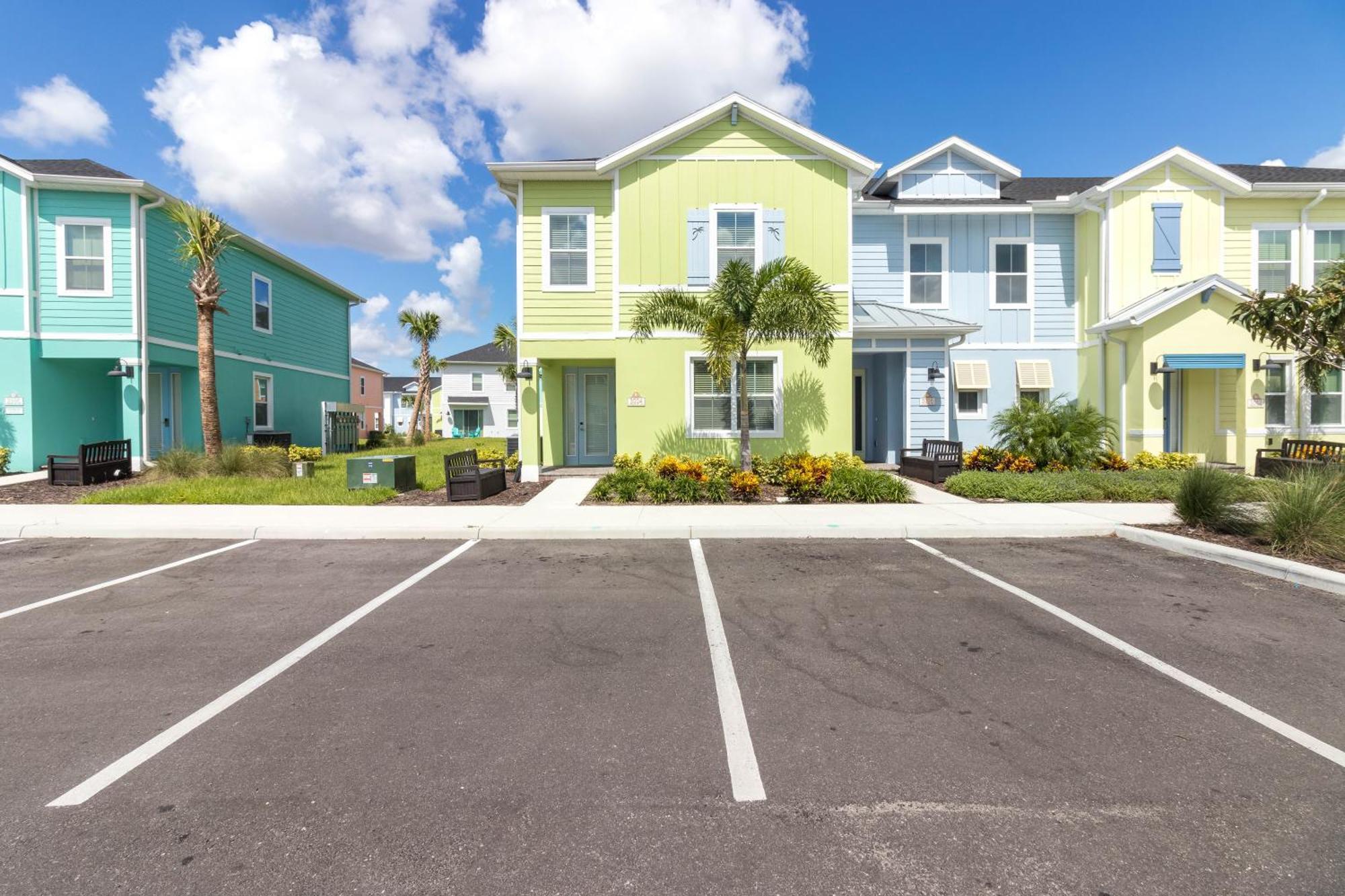 Holiday home 8 Minutes To Disney! Spacious Family In Margaritaville In Kissimmee! *