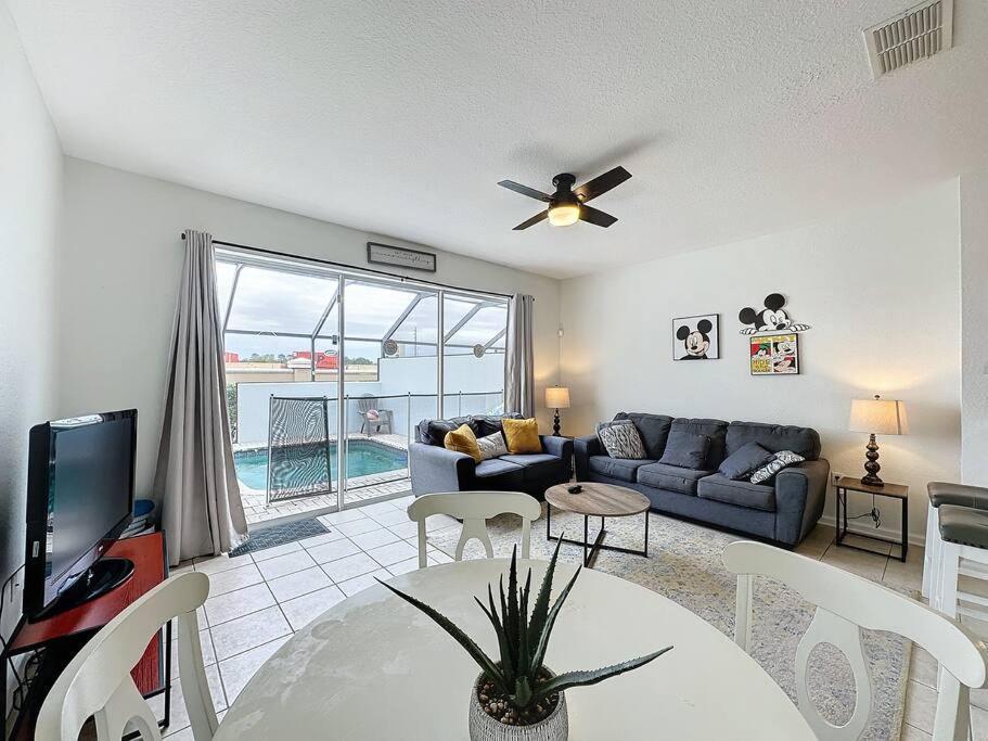 Sunnyside Up Gated Style Community * Orlando