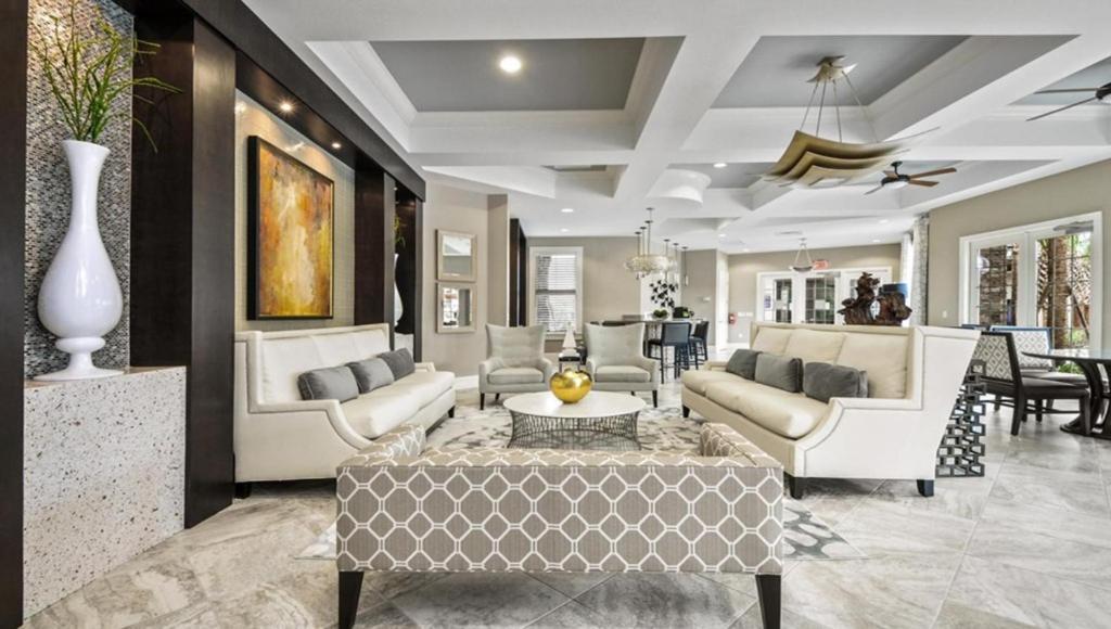 6 Bedrooms - 5,5 Bathrooms - Solterra 4193 Od *