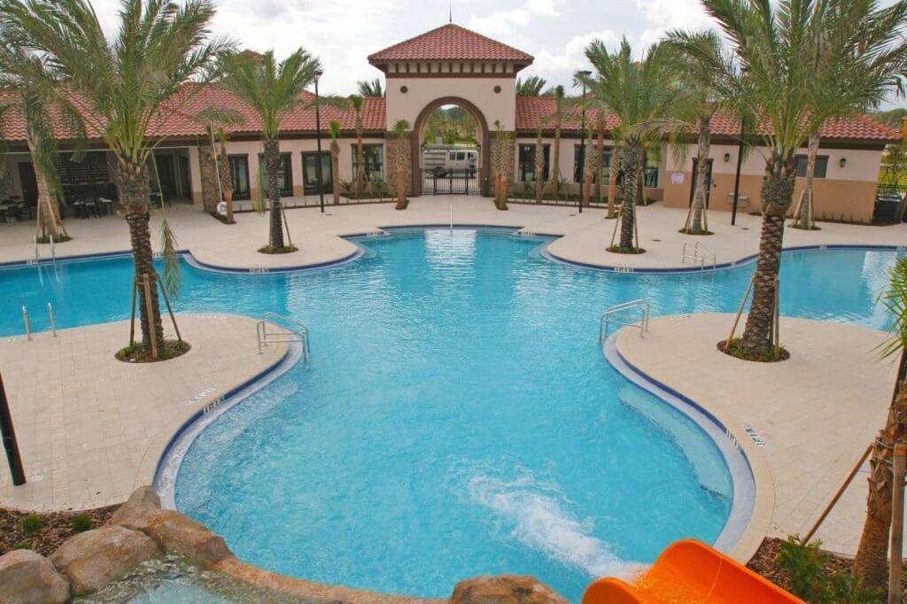 6 Bedrooms - 5,5 Bathrooms - Solterra 4193 Od Holiday home Orlando
