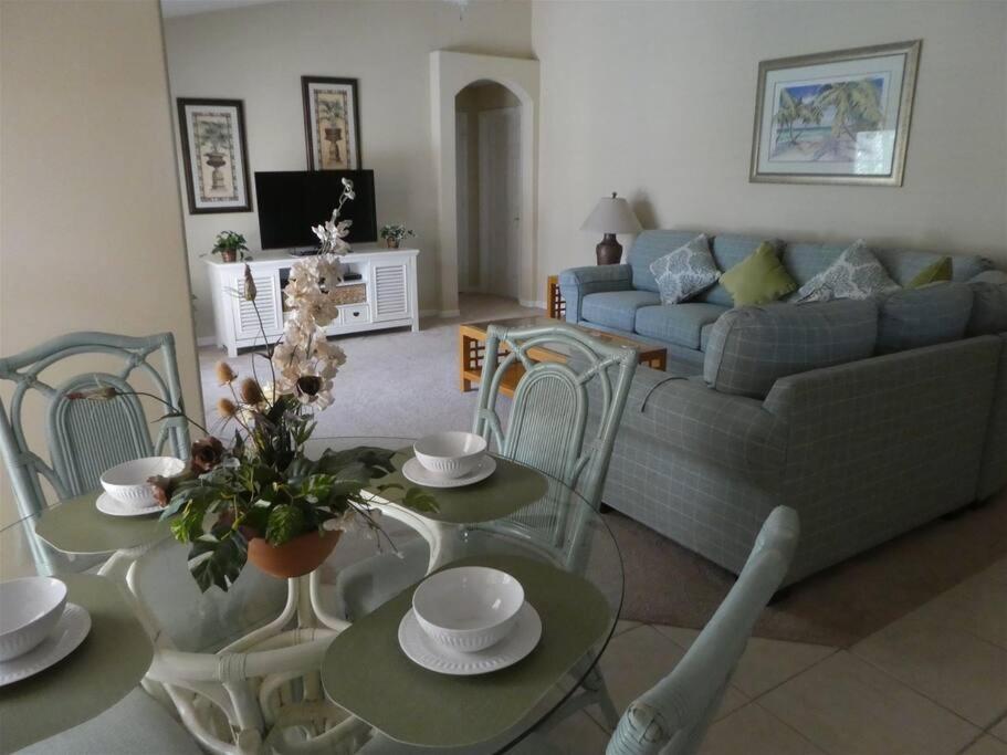 Villa 35 - Fabulous 4 Bedroom With South Facing Pool Orlando